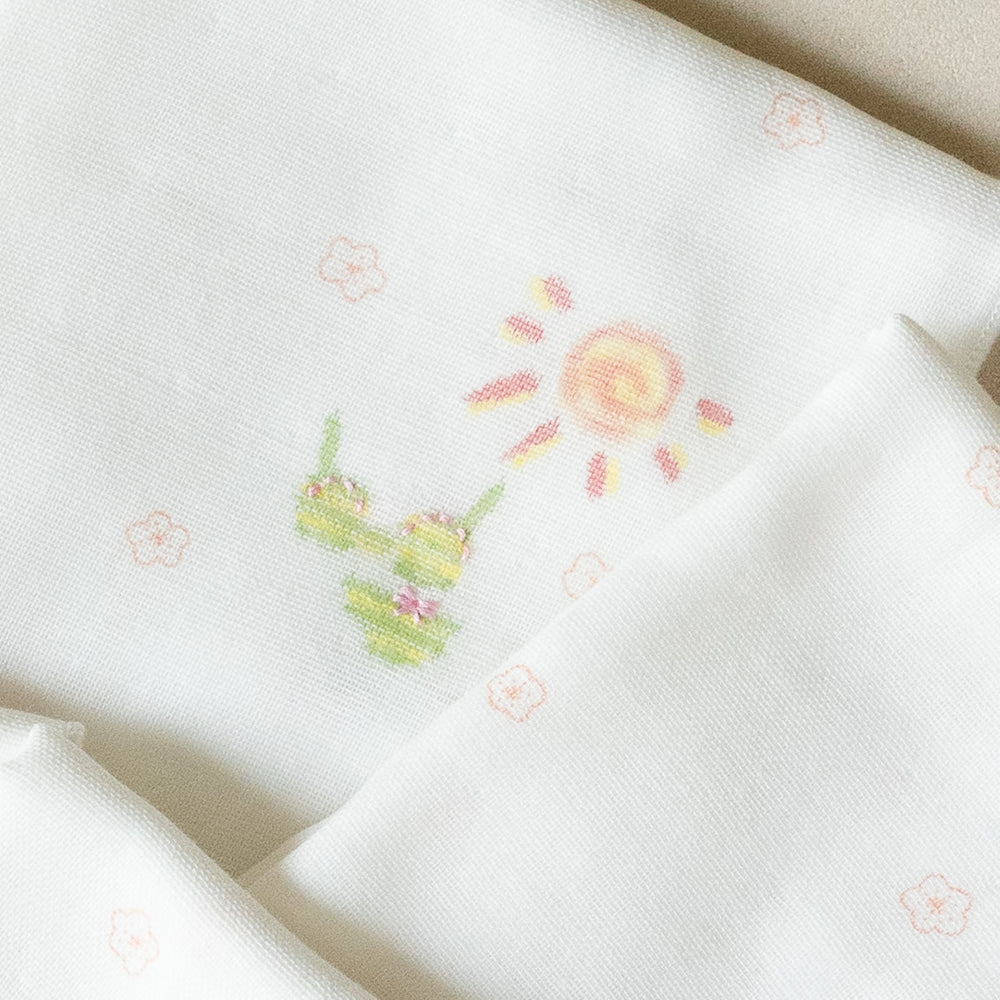 夏限定柄<br>ガーゼハンカチ　手描手刺繍