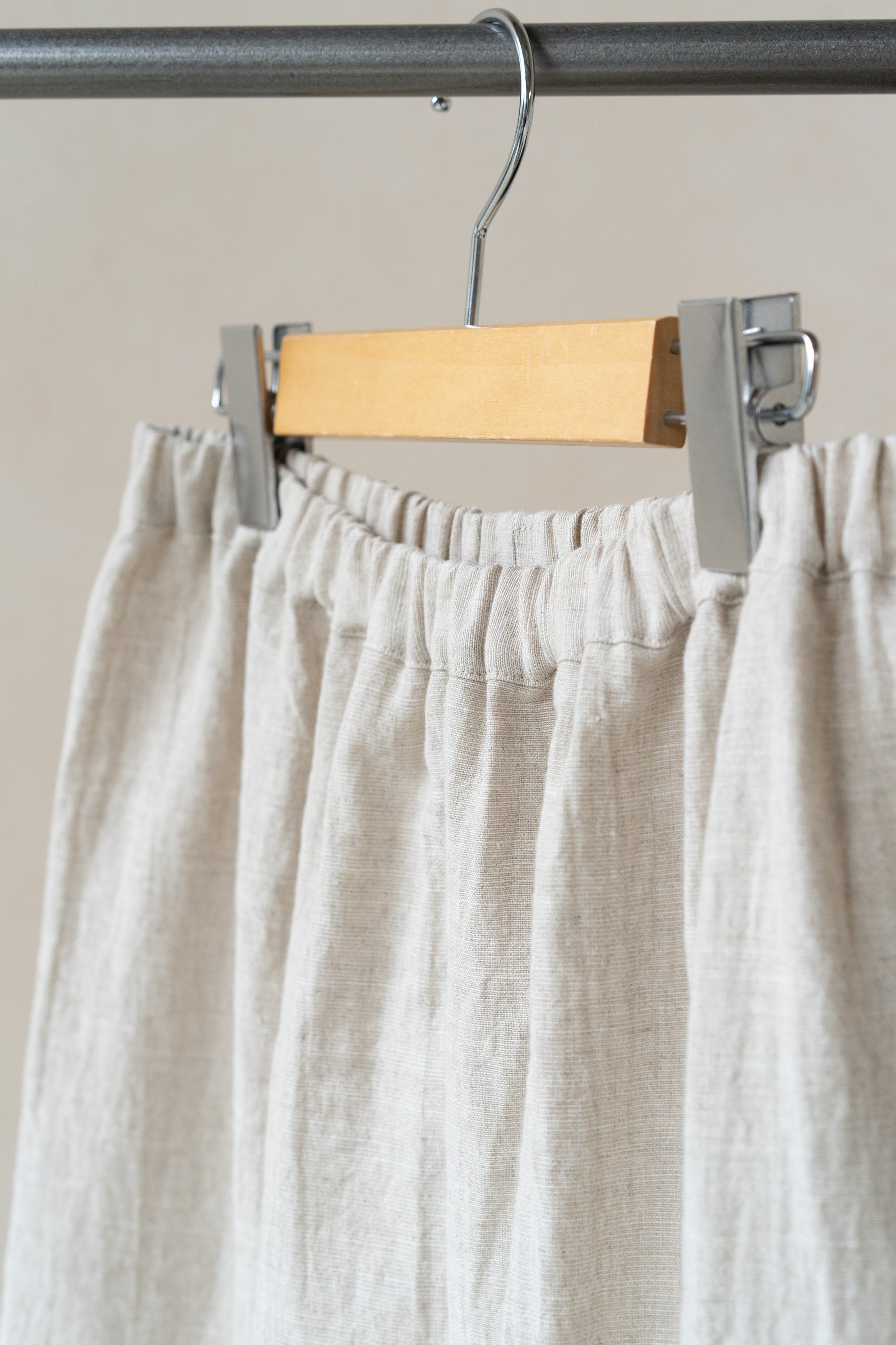 ピージーガーゼ｜ウエストルーズクロップドパンツ コットンラミー – PG
