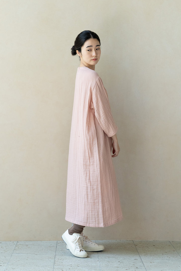 後ろギャザーワンピース<br>平綾織　ピンク