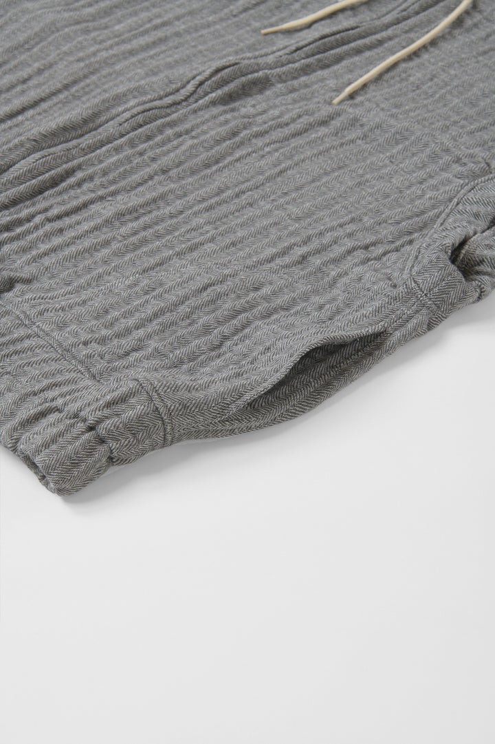 ハイネックベスト<br>ワッフルヘリンボン<br>チャコールグレー