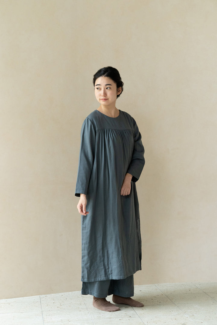 ３wayワンピース<br>綾織　ダークグリーン