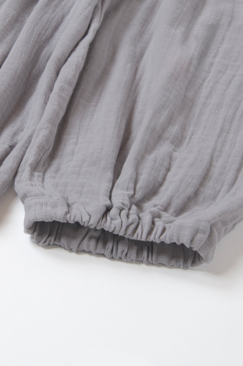 Set up drop shoulder gathered pants<br> AT4620B859AS4630B025<br> navy dungarees 