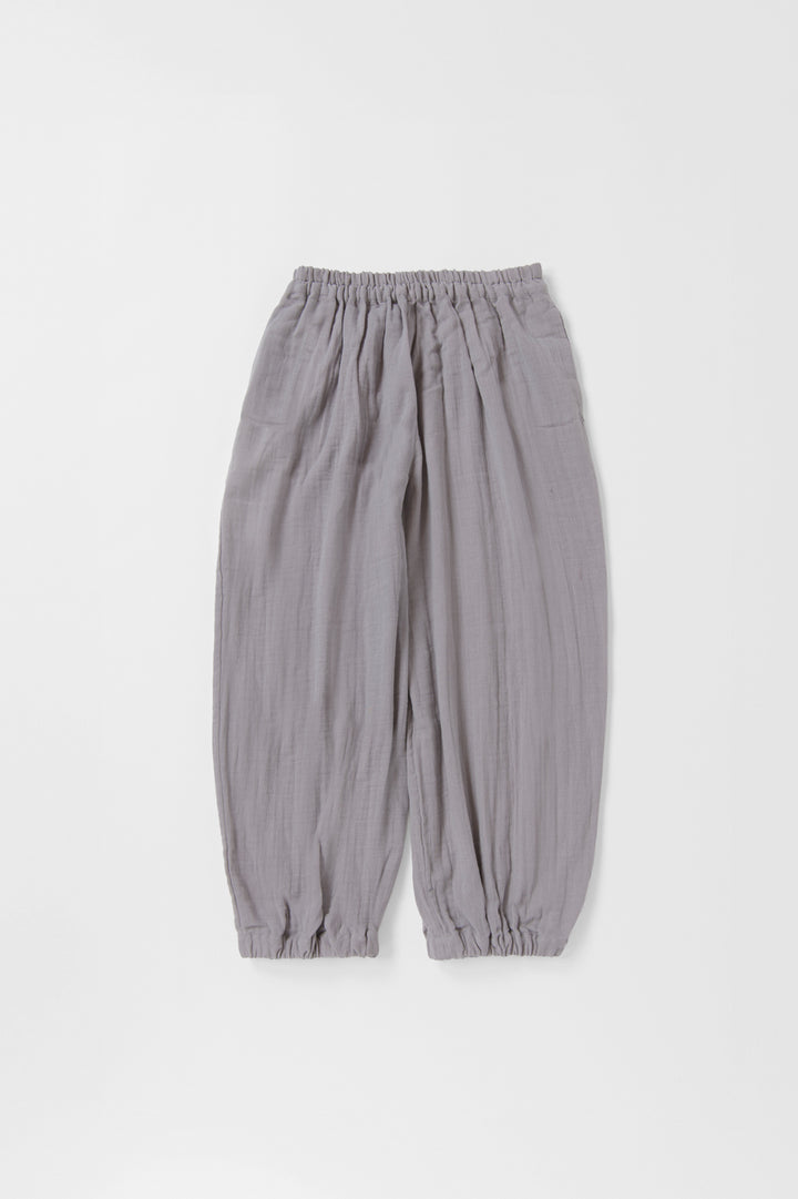 Set up drop shoulder gathered pants<br> AT4620B859AS4630B025<br> navy dungarees 