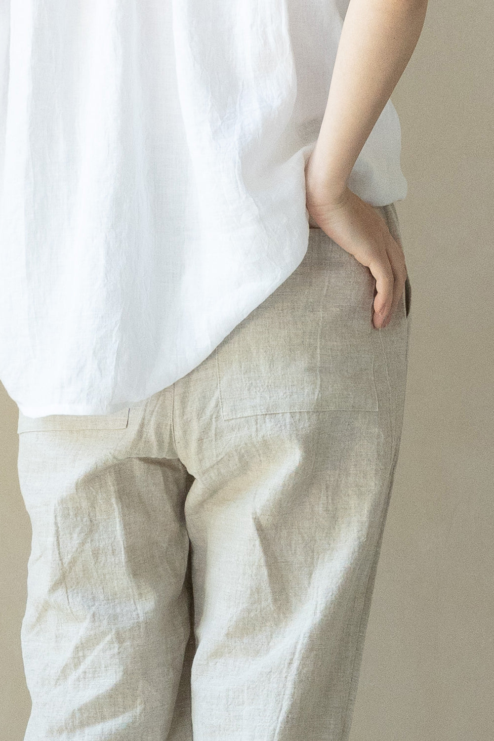 tapered pants cotton linen<br> AS5120B740<br> dark blue 