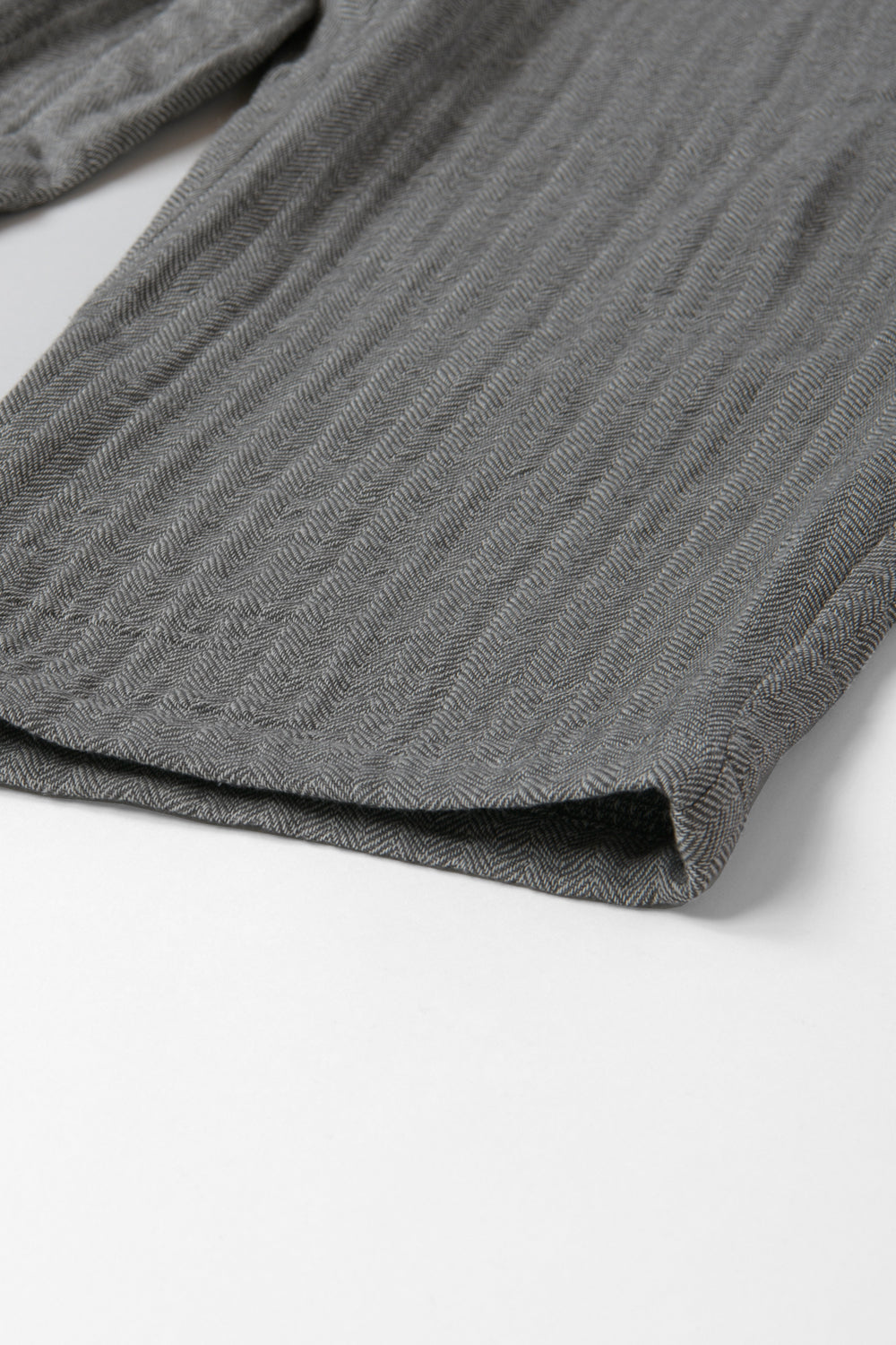 Set up drop shoulder gathered pants<br> AT4620B859AS4630B025<br> navy dungarees 