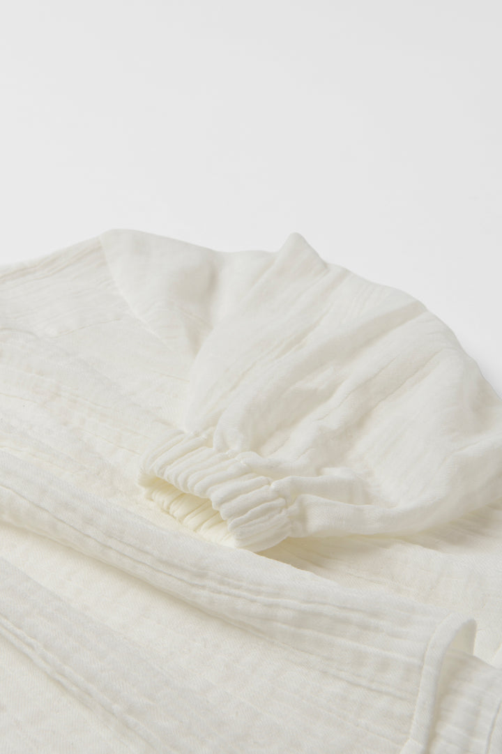 パフスリーブブラウス<br>平綾織　オフ