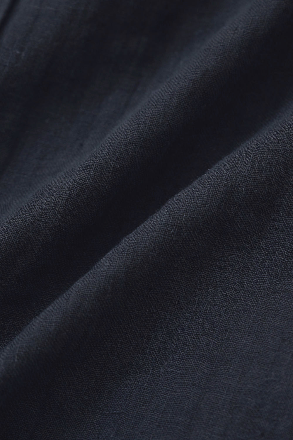 シャツ<br>綿麻　濃紺