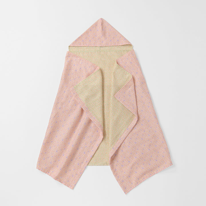 Hooded towel &amp; flower bag