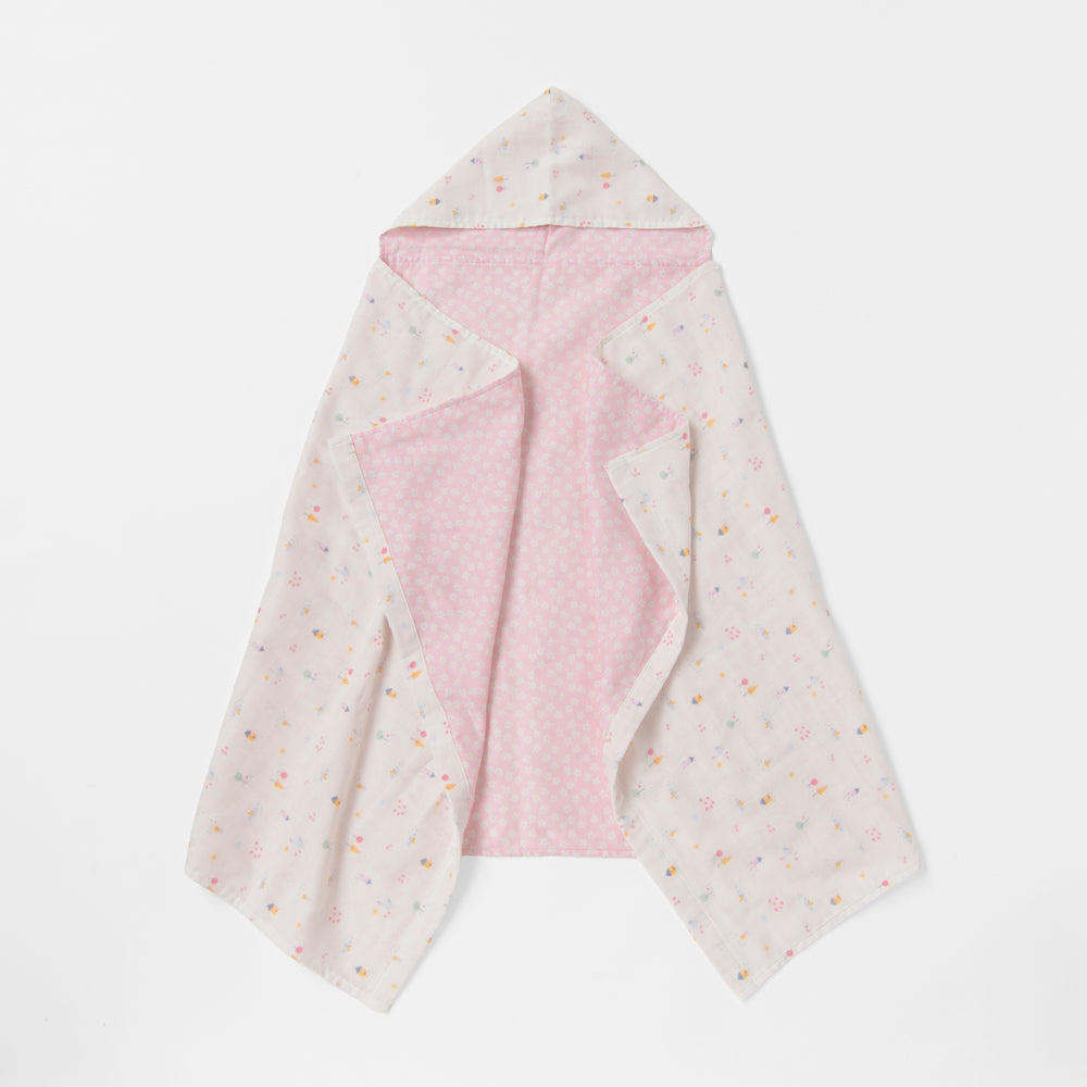 Hooded towel &amp; flower bag