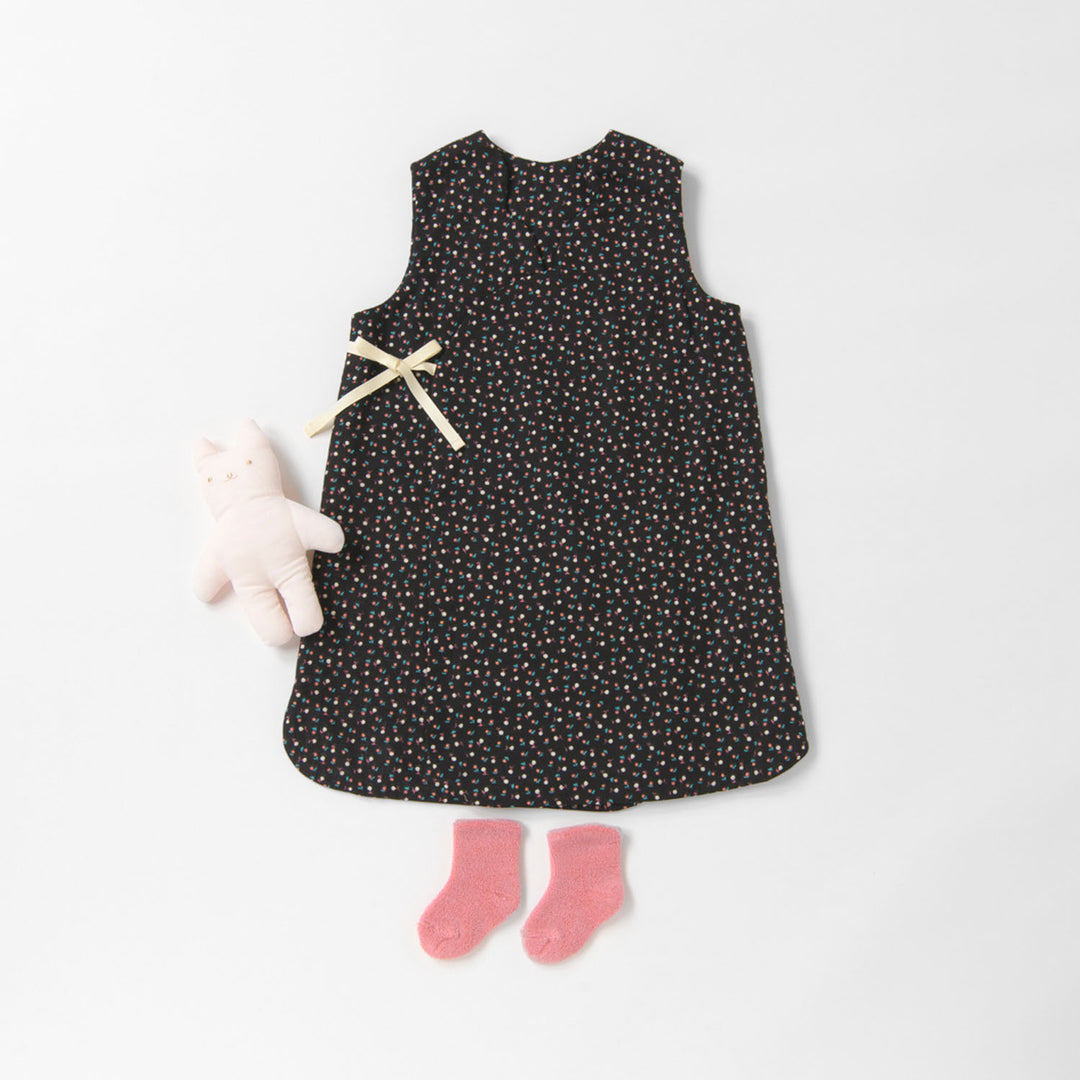 ぬいぐるみ　ねこ