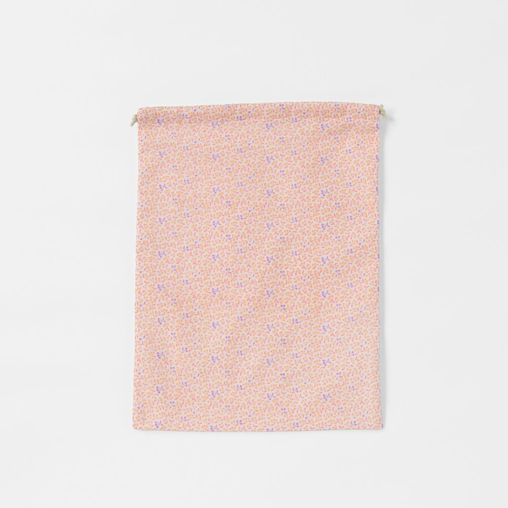 Hooded towel &amp; flower bag