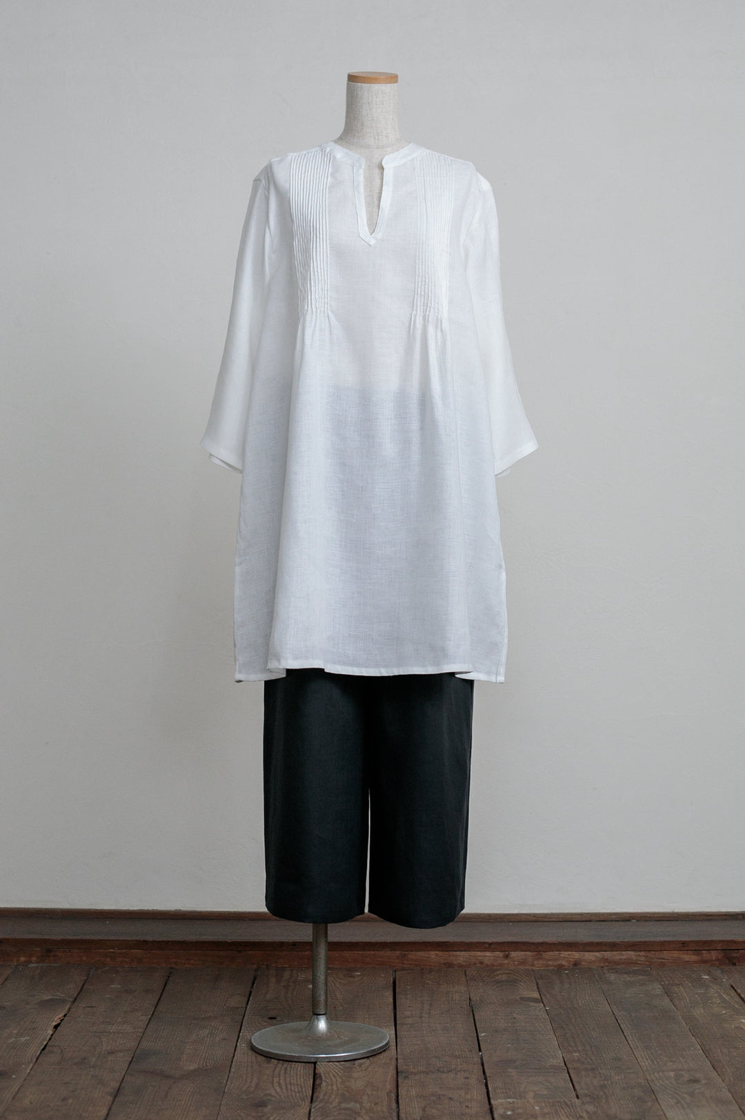 チュニック<br>ピンタック<br>ヘンプ　オフ