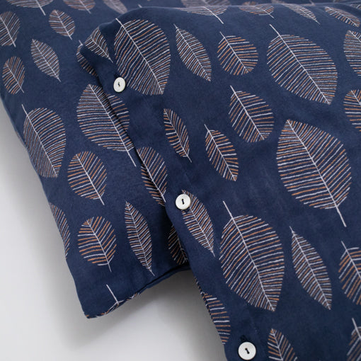 Duvet Covers and Pillow Covers<br> leaf navy 